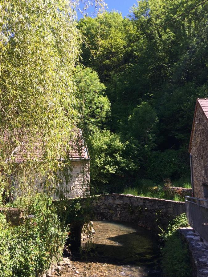 Les Billardes - Le Gite - Jura Gizia Exterior foto